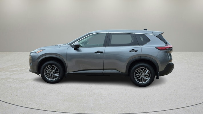 2023 Nissan Rogue S photo 2