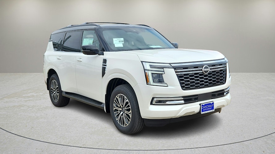 2025 Nissan Armada Platinum photo 2
